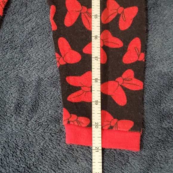 Disney PJs 5t - Picture 4 of 5